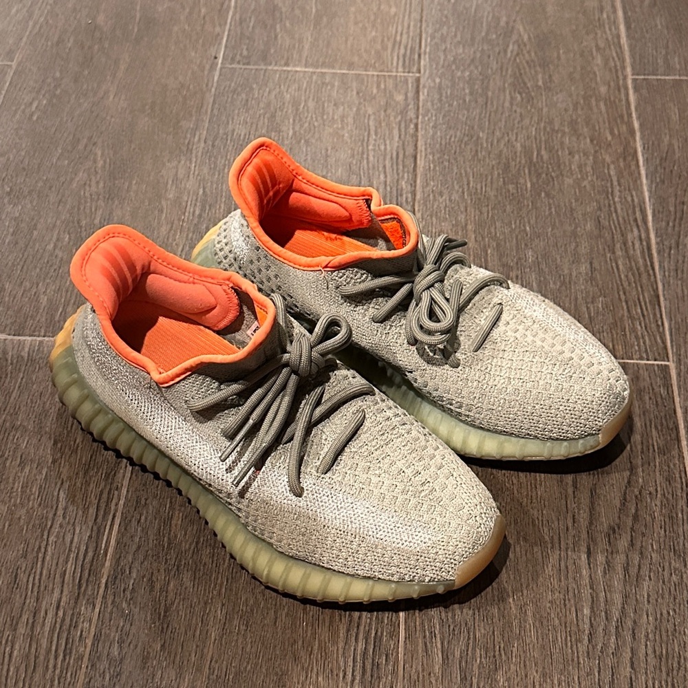 Yeezy boost 350 V2 desert sage